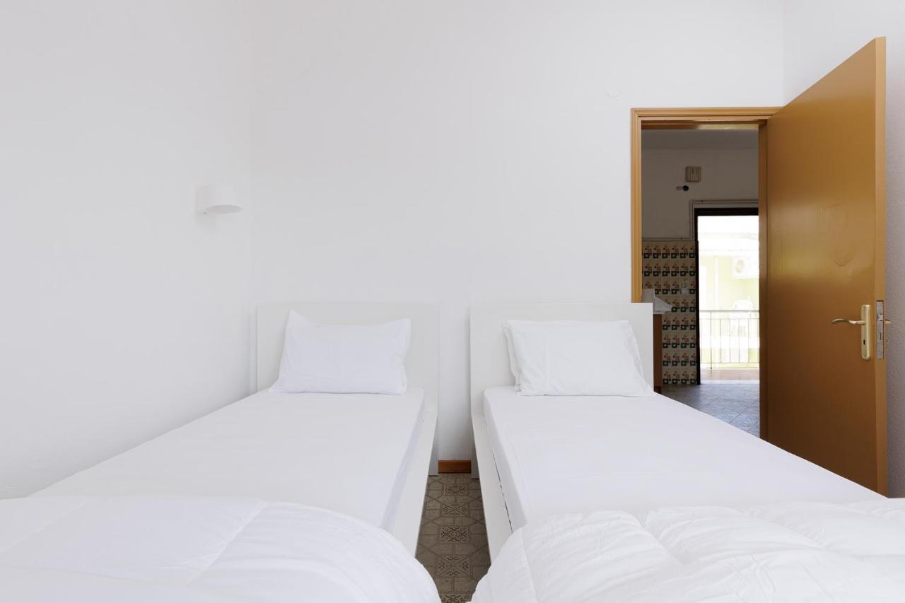 The Island Life Apartments By Konnect, Ipsos Beach Buitenkant foto